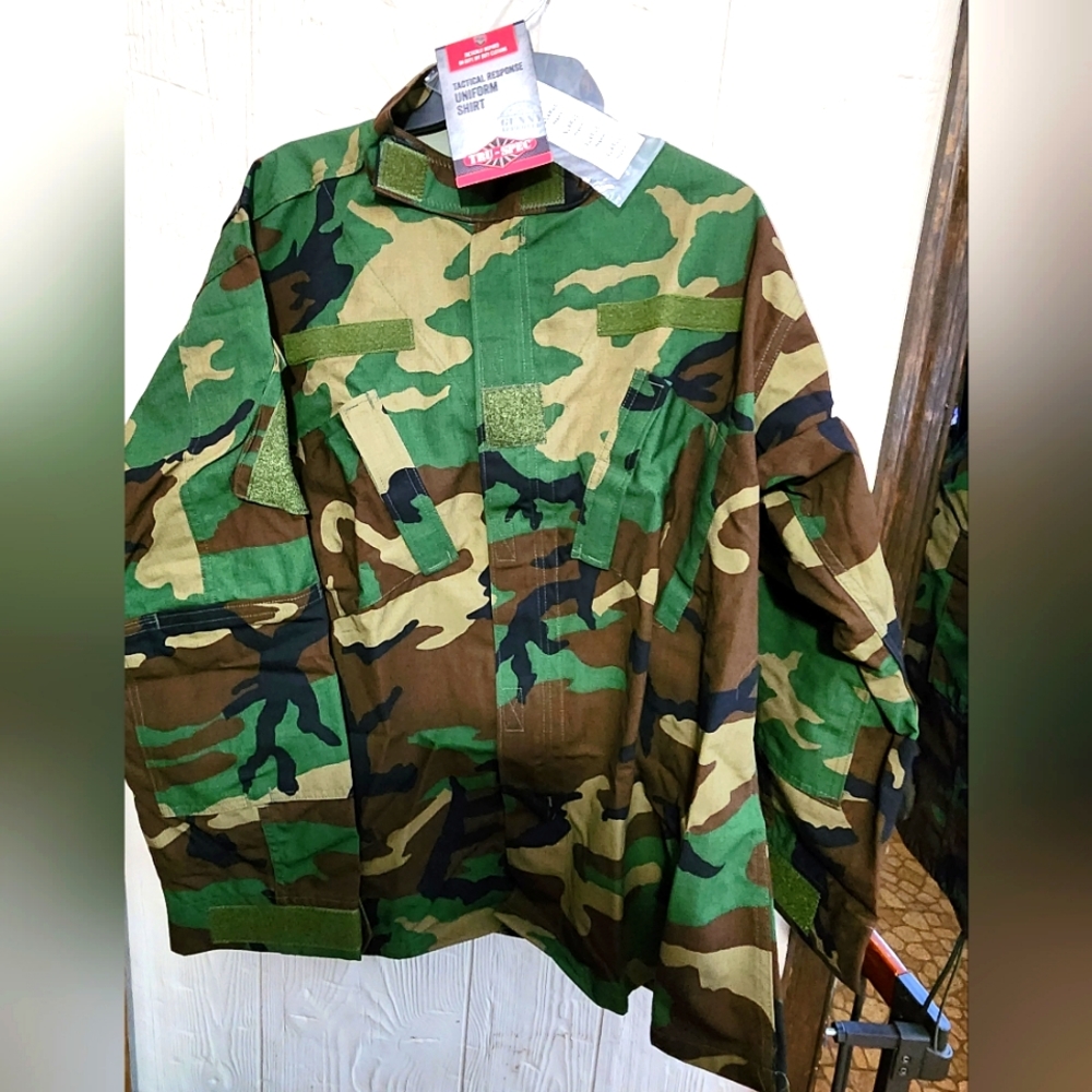 TRU-SPEC Tactical Response Uniform Shirt. Woodland Camouflage XLarge Regular